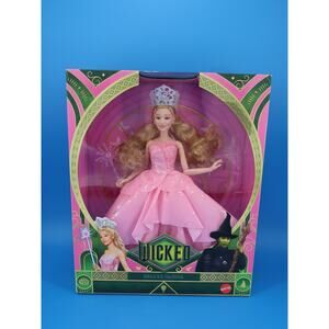 Mattel Universal Pictures Wicked Deluxe Glinda Fashion Doll New